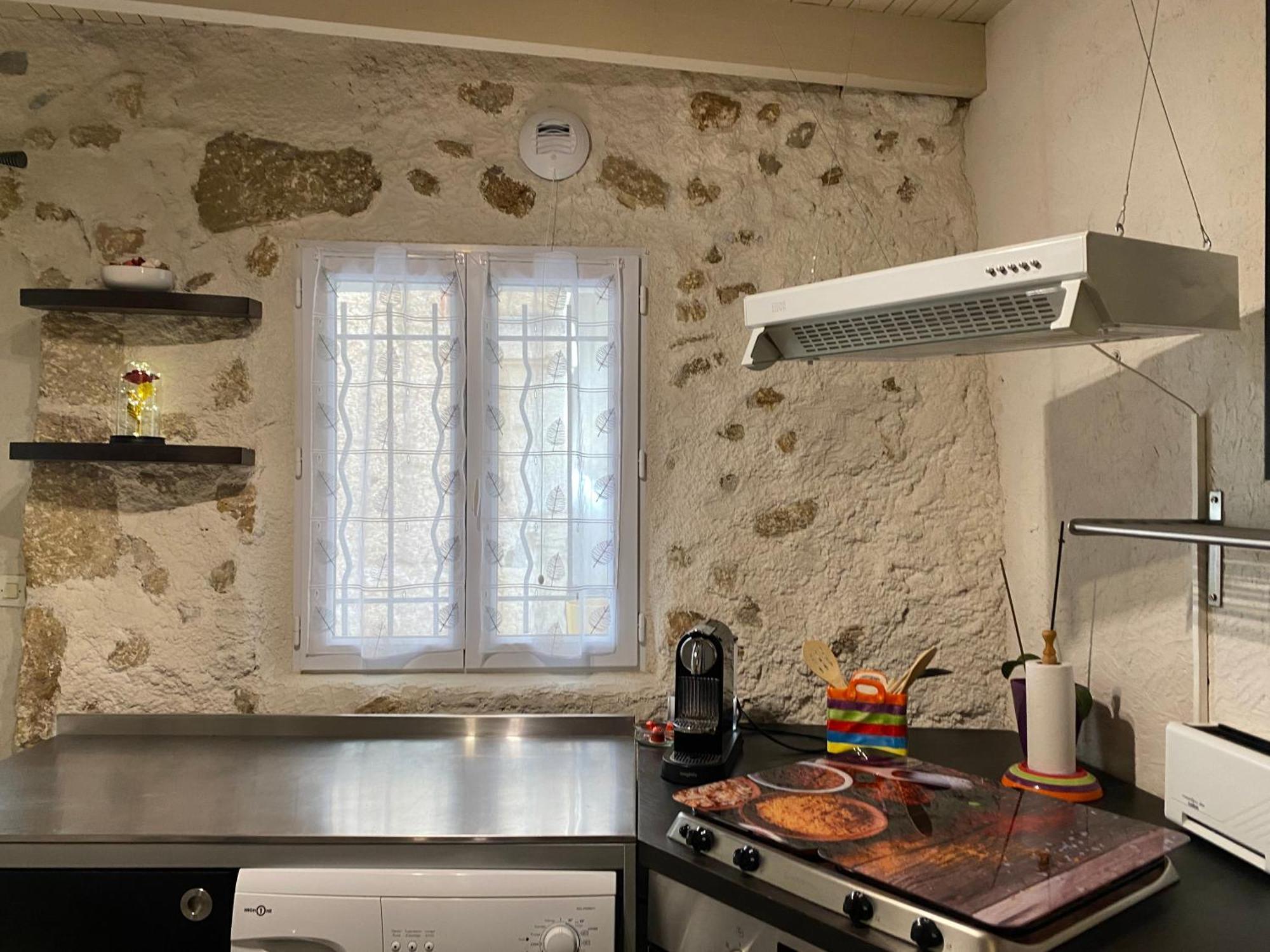 Maison De Village Atypique Ferienhaus